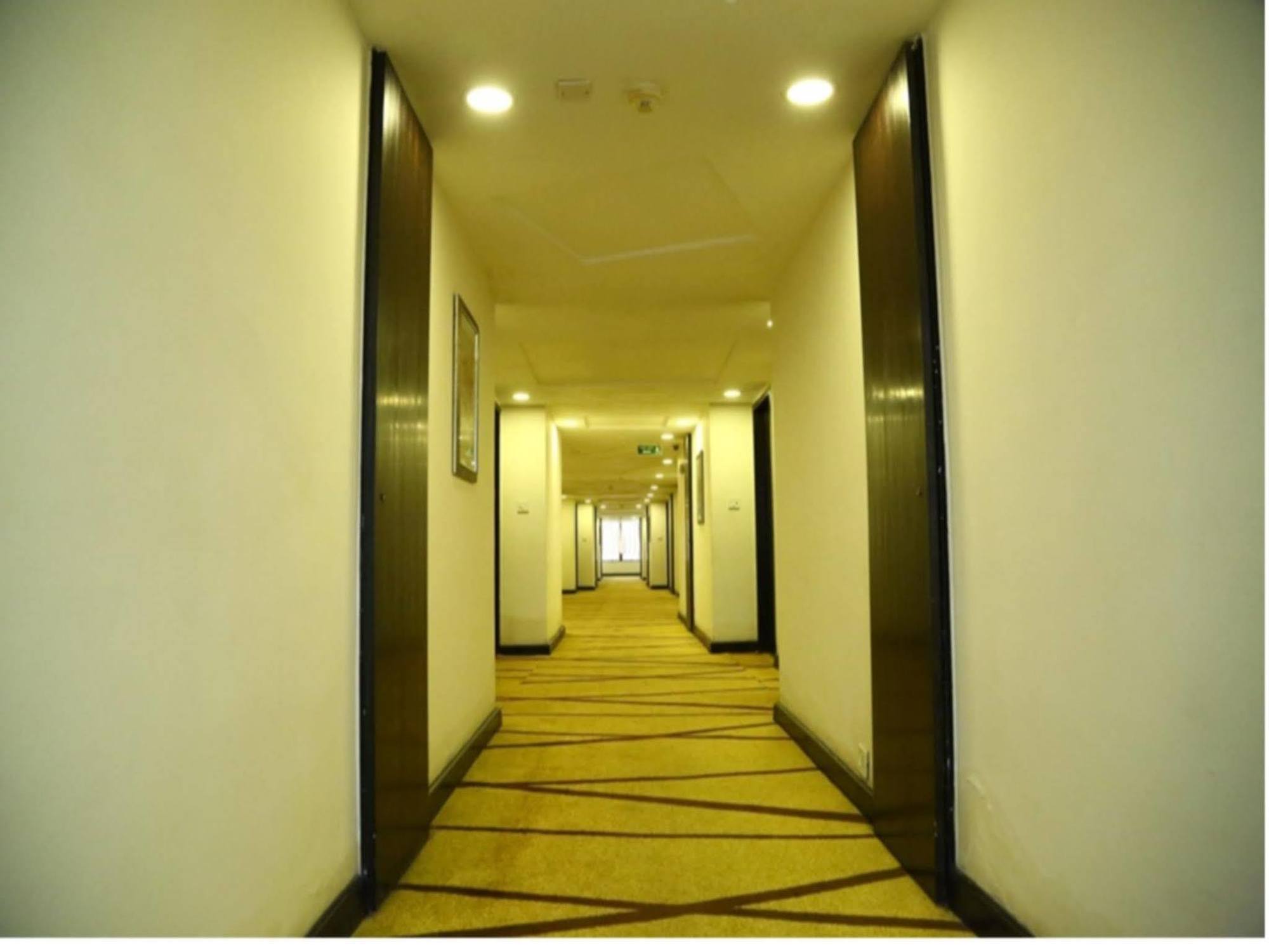 Regenta Central Deccan Chennai, Royapettah Екстер'єр фото