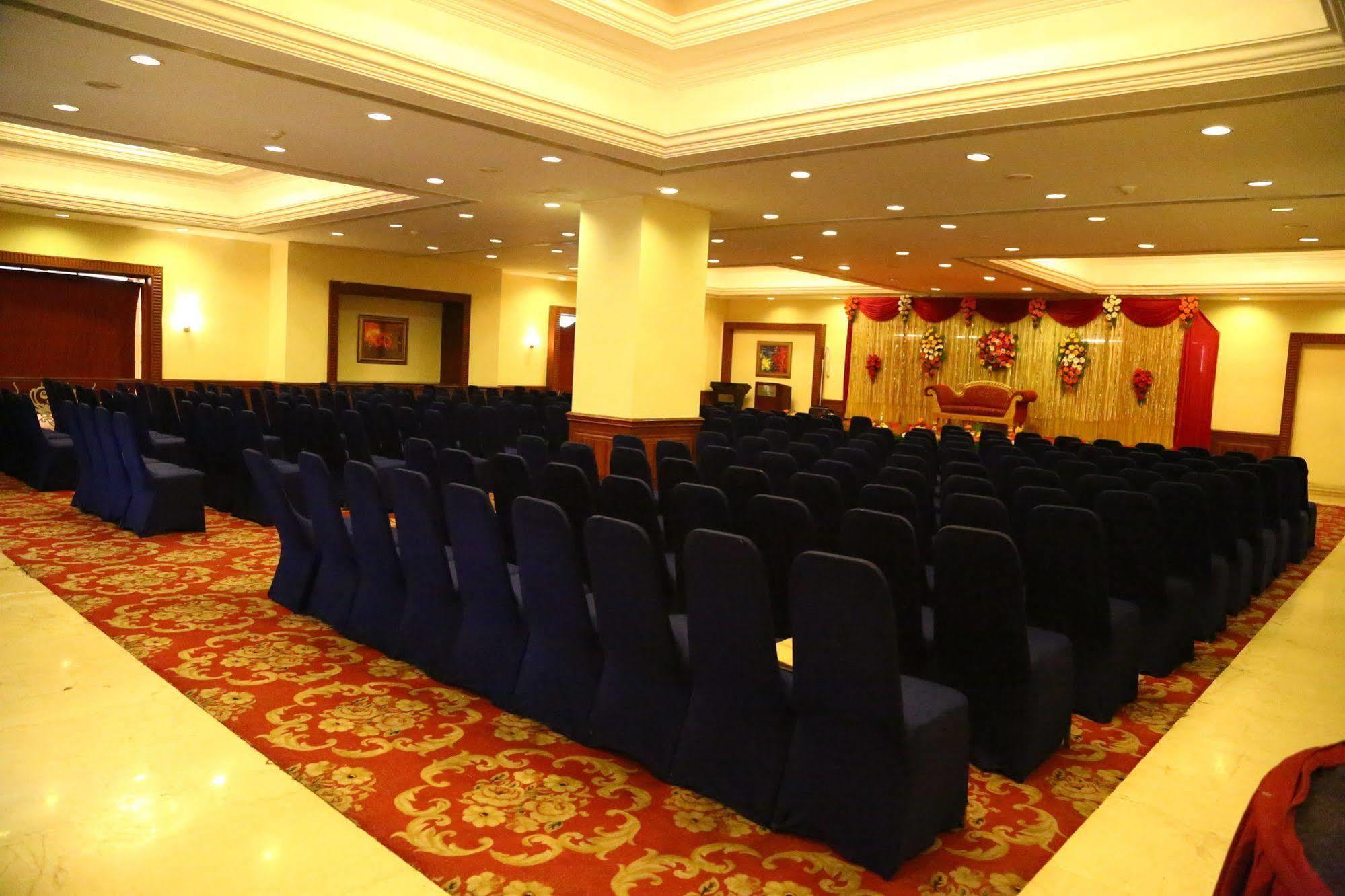 Regenta Central Deccan Chennai, Royapettah Екстер'єр фото