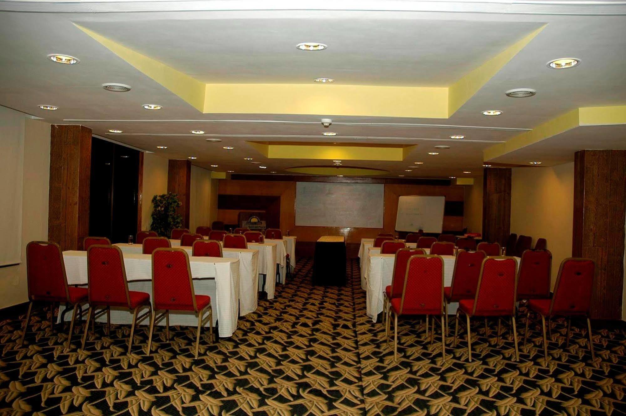 Regenta Central Deccan Chennai, Royapettah Екстер'єр фото